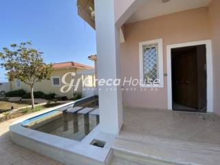 Luxury Furnished Villa on the sea for sale