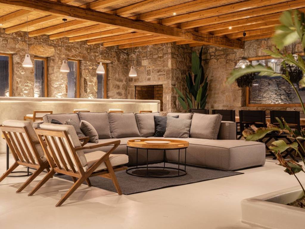 Εσωτερικοι χώροι