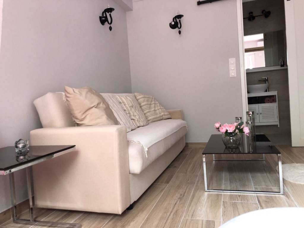 Ενιαίος χώρος σαλόνι - κουζίνα