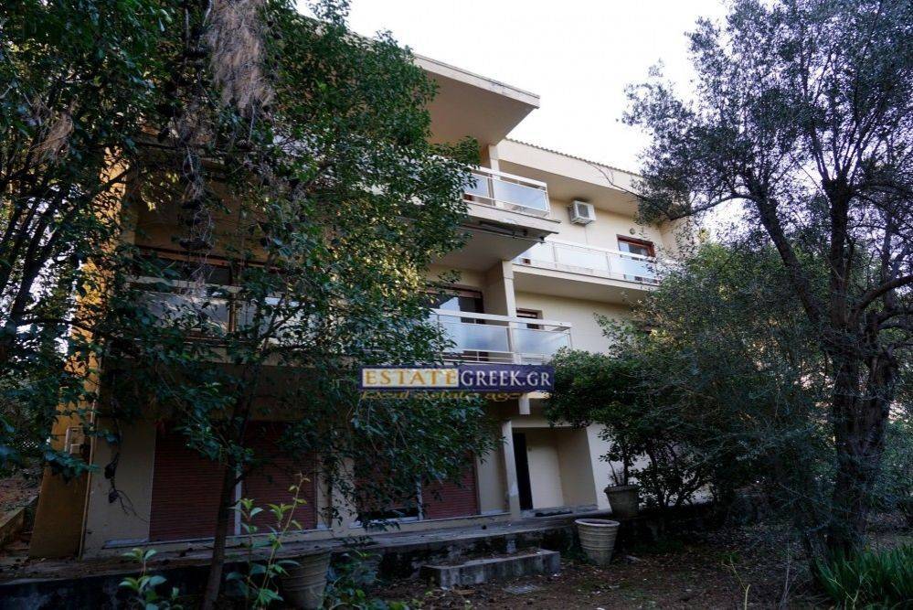 For sale 450sqm hotel in PALEO TSIFLIKI Kavala