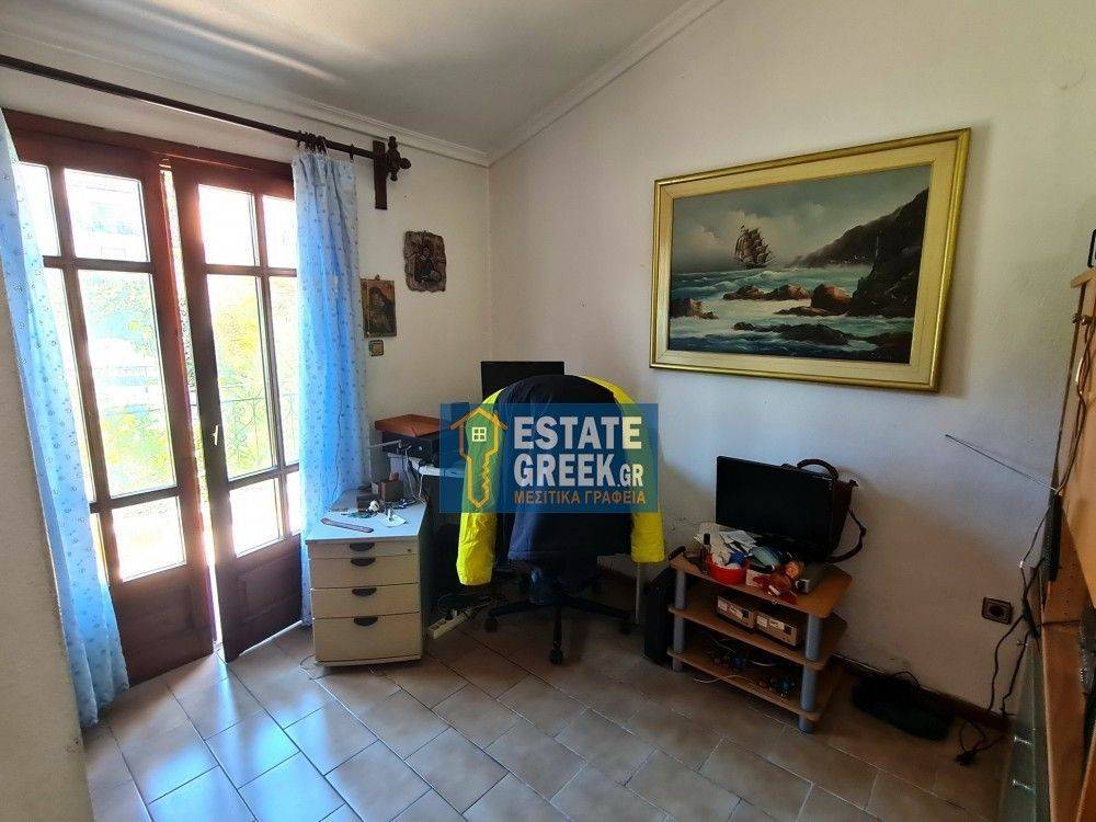 ★ 40m from the Sea ★ Independent ground floor apartment ★ Plot 371sqm ★