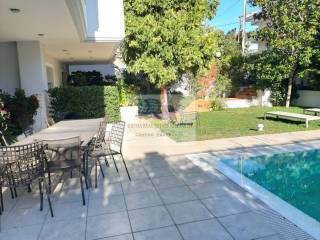 SHARED POOL AND ROOF GARDEN