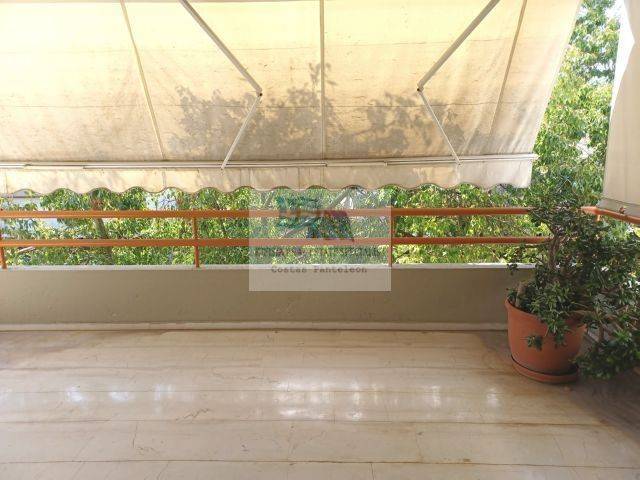 FRONT VERANDA