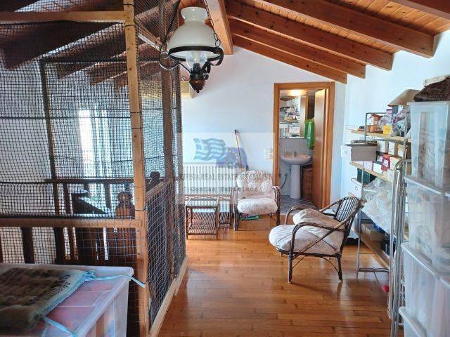 ATTIC WITH BATHROOM