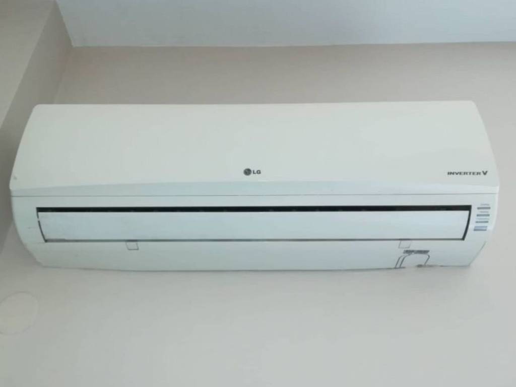 ............................................................