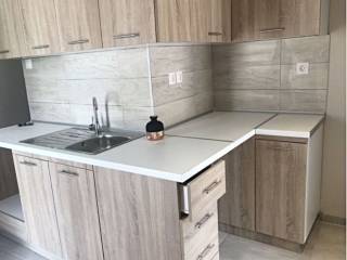 ............................................................