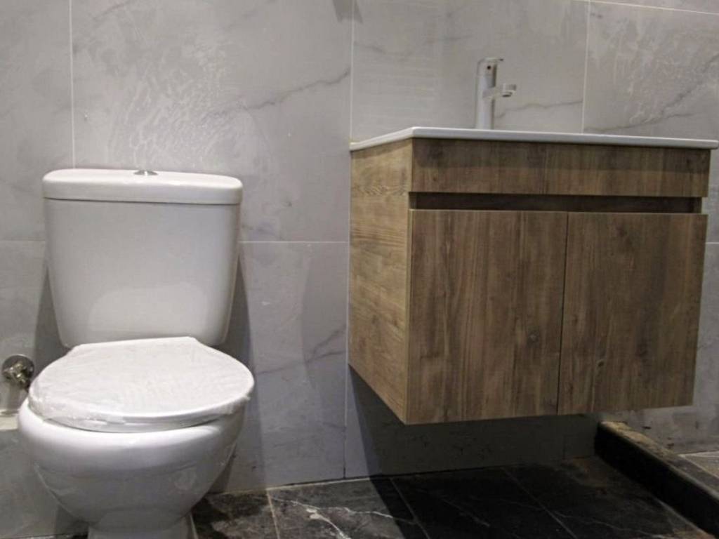 ............................................................