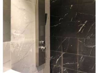 ............................................................