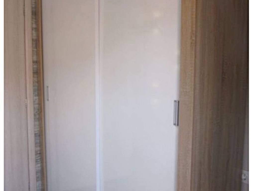 ............................................................