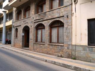 3 - Πωλείται ξενοδοχείο στον Αγιο Νικόλαο.