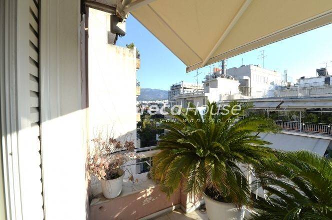 Penthouse Maisonette in Pagrati - Luxury and Unrestricted Vi