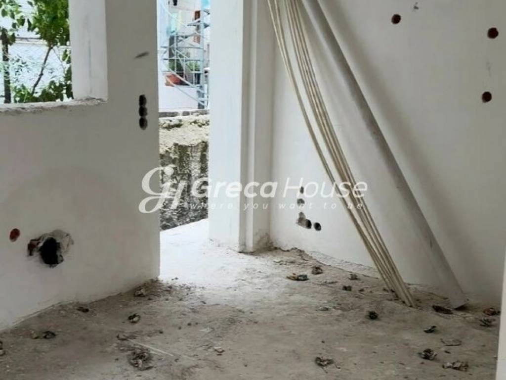 Residential building for sale in Ymittos