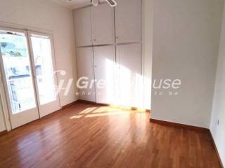 Bright apartment for sale in Athens Pagrati