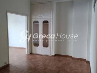 Bright apartment for sale in Athens Pagrati