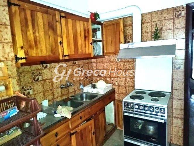 Bright apartment for sale in Pagrati.