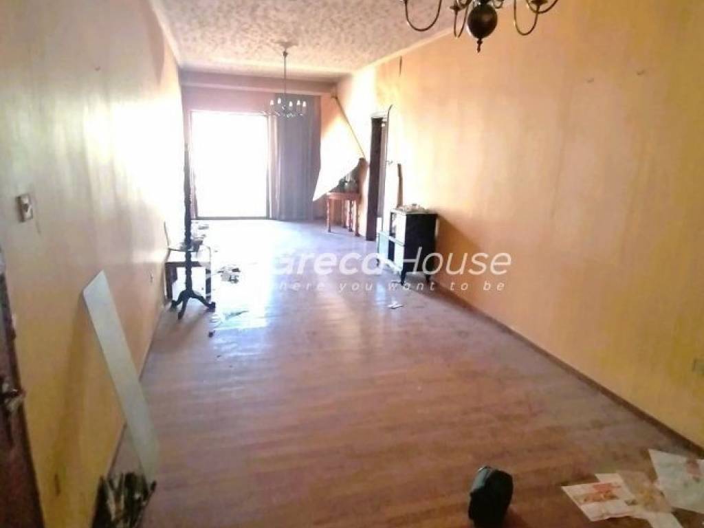 Bright apartment for sale in Pagrati.