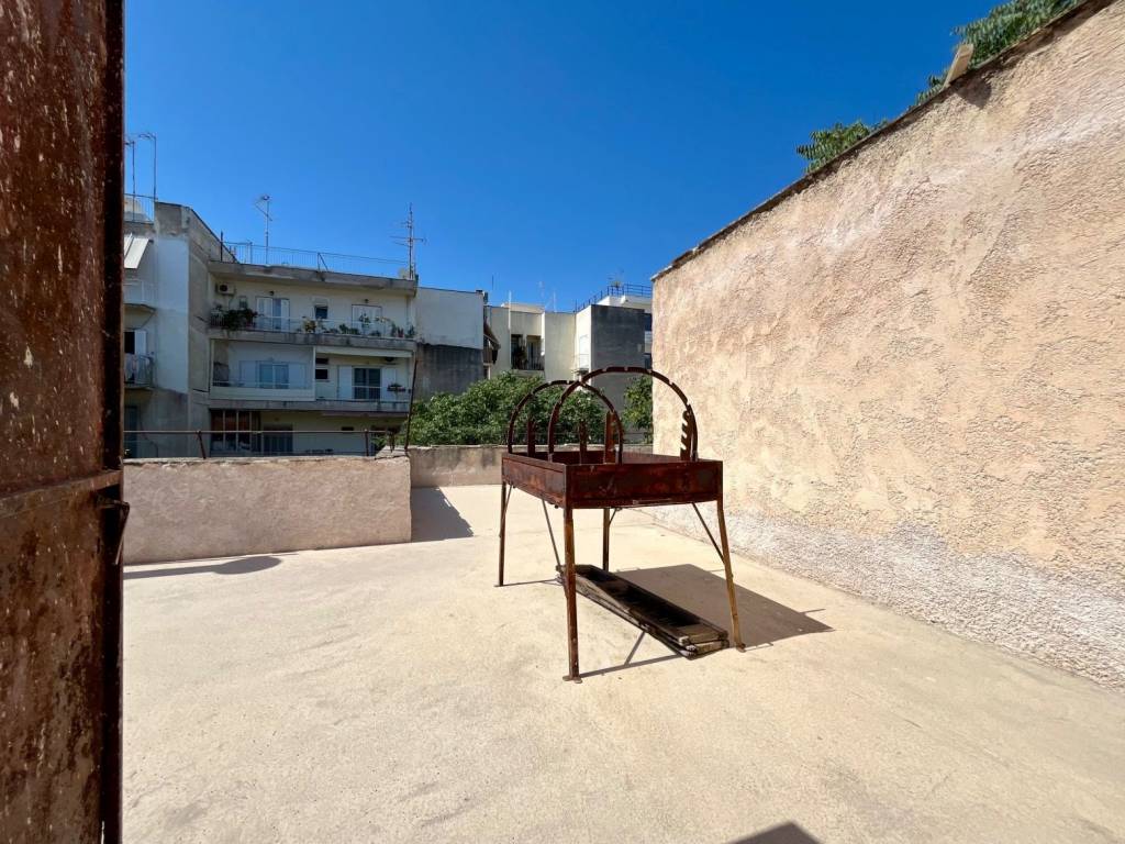 fokionos_negri_residential_apartment_for_sale