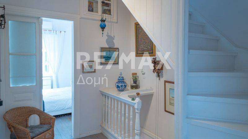 1ος όροφος / First floor