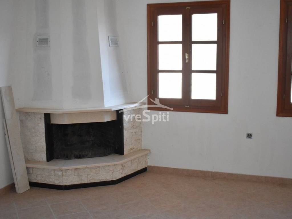 ΕΣΩΤΕΡΙΚΗ ΑΠΟΨΗ ΤΗΣ ΚΑΤΟΙΚΙΑΣ