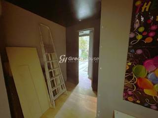 Προς Αγορα: Επαγγελματικός Χώρος στο Παγκράτι