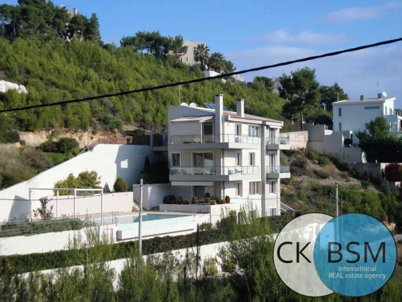 Μακρινή λήψη μεζονέτας / Property longshot