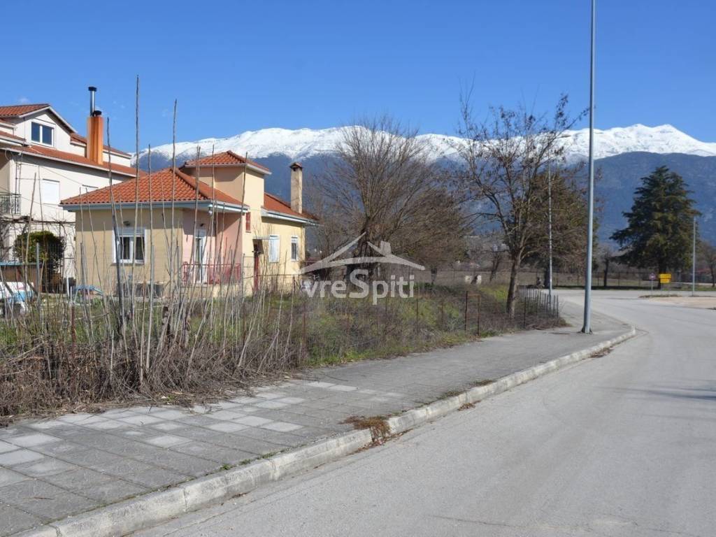 Φωτογραφίες οικοπέδου.