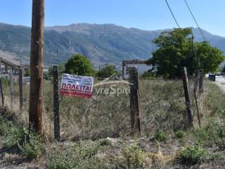 Φωτογραφίες οικοπέδου.