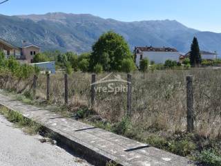 Φωτογραφίες οικοπέδου.