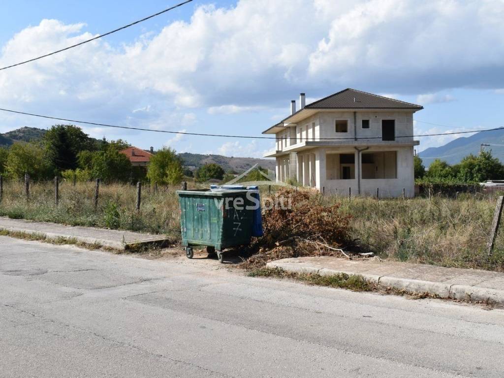 Φωτογραφίες οικοπέδου.