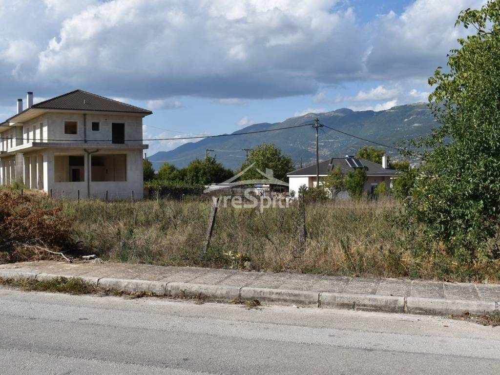 Φωτογραφίες οικοπέδου.