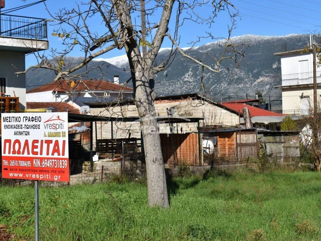 Φωτογραφίες οικοπέδου.