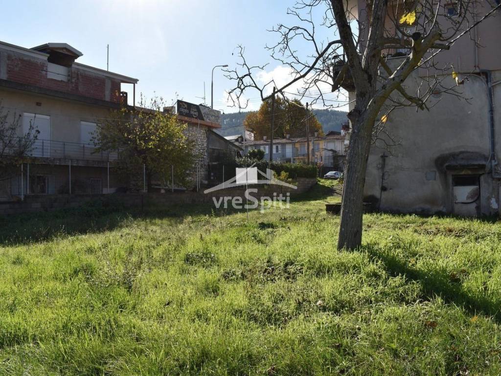 Φωτογραφίες οικοπέδου.