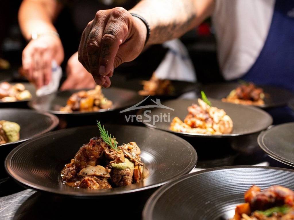 Η Φωτογραφία είναι ενδεικτική και αποτελεί δείγμα για τον ιστότοπο.