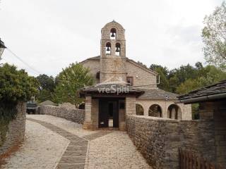 ΕΚΚΛΗΣΙΑ ΣΤΟ ΜΟΝΟΔΕΝΔΡΙ