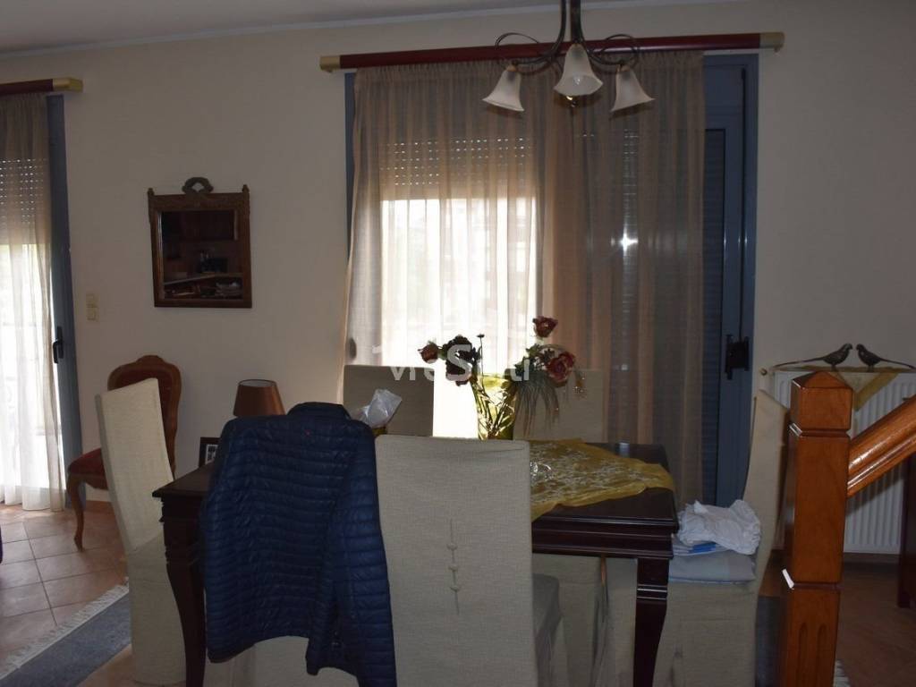 ΕΣΩΤΕΡΙΚΟΣ ΧΩΡΟΣ ΜΟΝΟΚΑΤΟΙΚΙΑΣ