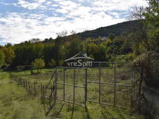 Φωτογραφίες οικοπέδου.