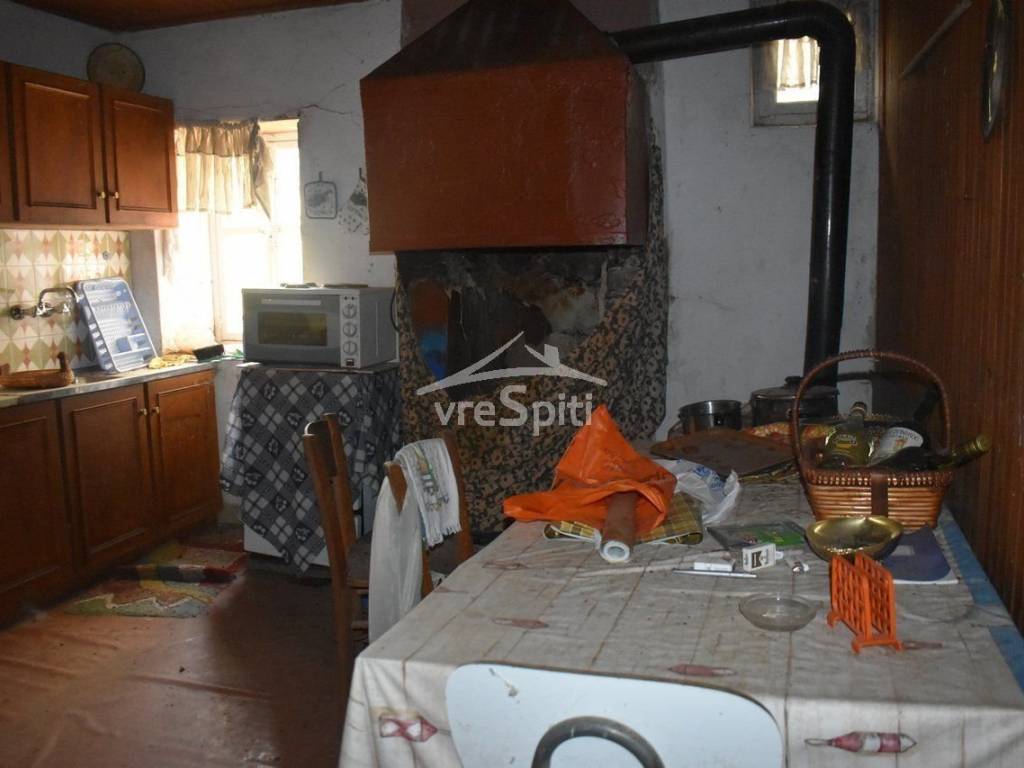 ΕΣΩΤΕΡΙΚΗ ΑΠΟΨΗ