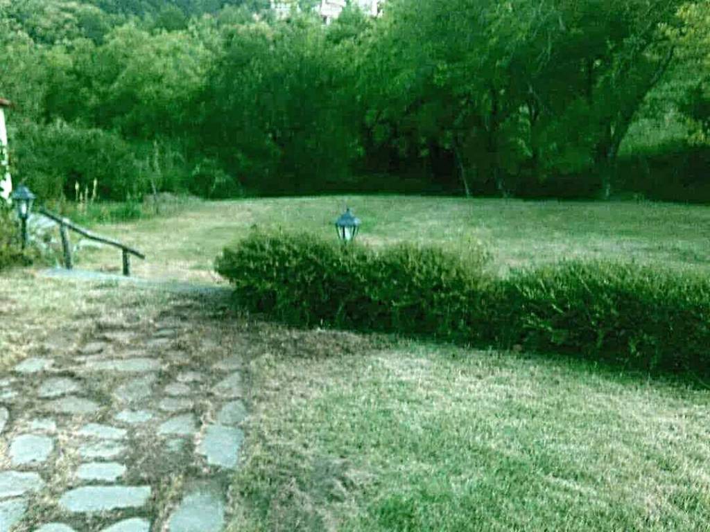 Αρχική μορφή σε λειτουργία- 
Προς το  ποταμάκι