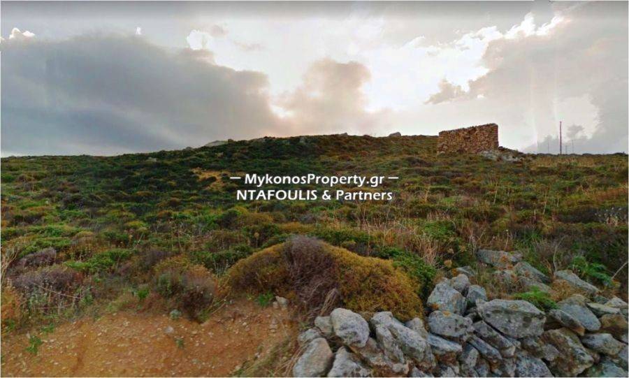 Mykonos real estate -For sale plot 5,625 sq.m in Tourlos