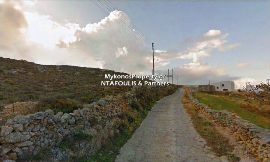 Mykonos real estate -For sale plot 5,625 sq.m in Tourlos