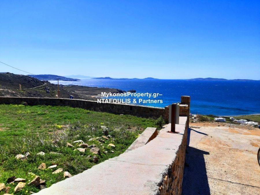 Mykonos real estate - Plot 4.200 sq.m in Choulakia