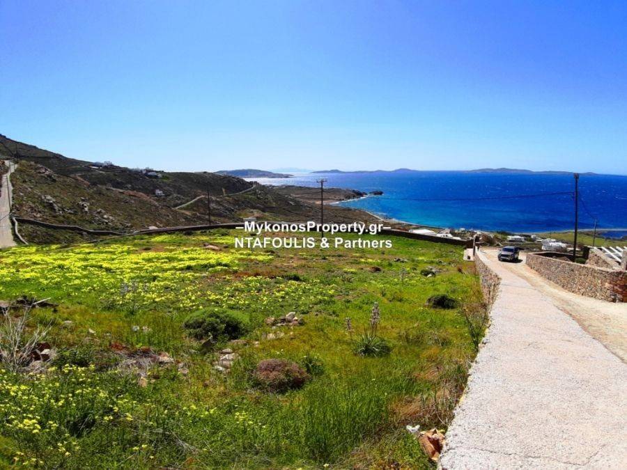 Mykonos real estate - Plot 4.200 sq.m in Choulakia