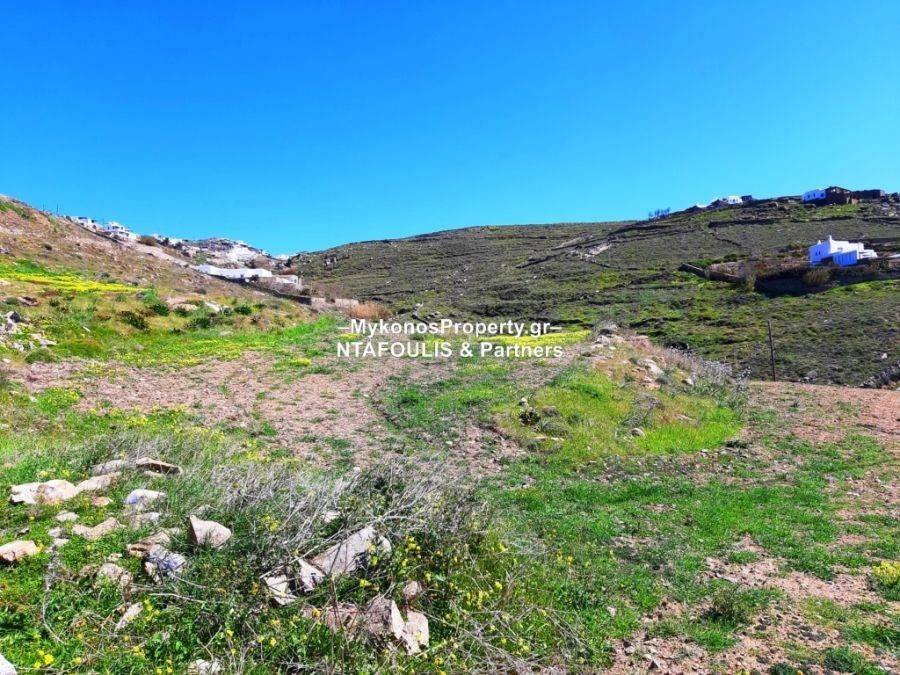 Mykonos real estate - Plot 4.200 sq.m in Choulakia