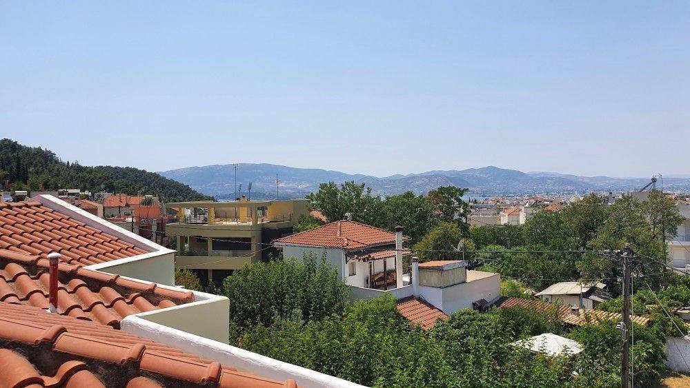 Θέα από το 3ο επίπεδο - roof garden