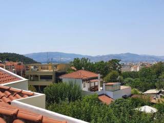 Θέα από το 3ο επίπεδο - roof garden