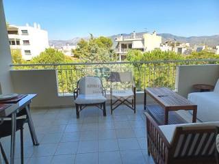 VIEW OF THE VERANDA