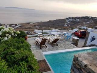 Mykonos real estate - Maisonette 104 sq.m in Choulakia