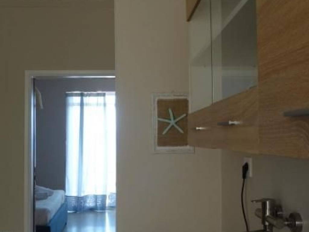 In Tolo Nafplio fully renovated 2-room apartment,