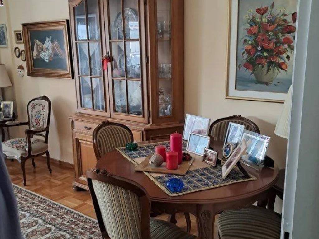 Forumland Real Estate, Σαλόνι με τζάκι