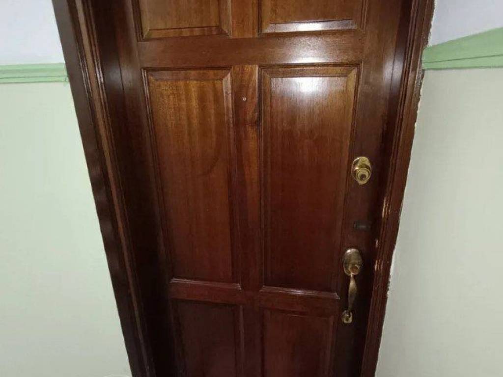 Forumland Real Estate, Είσοδος